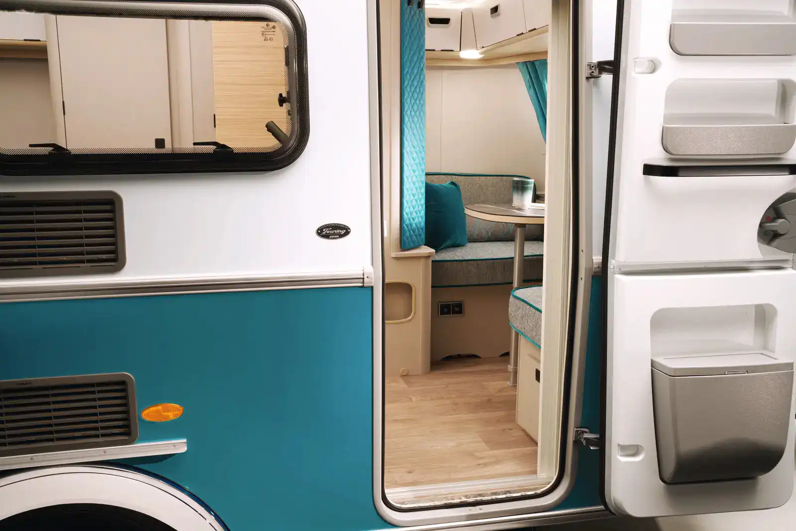 Touring 540 Edition Harbour Blue Lack Interior