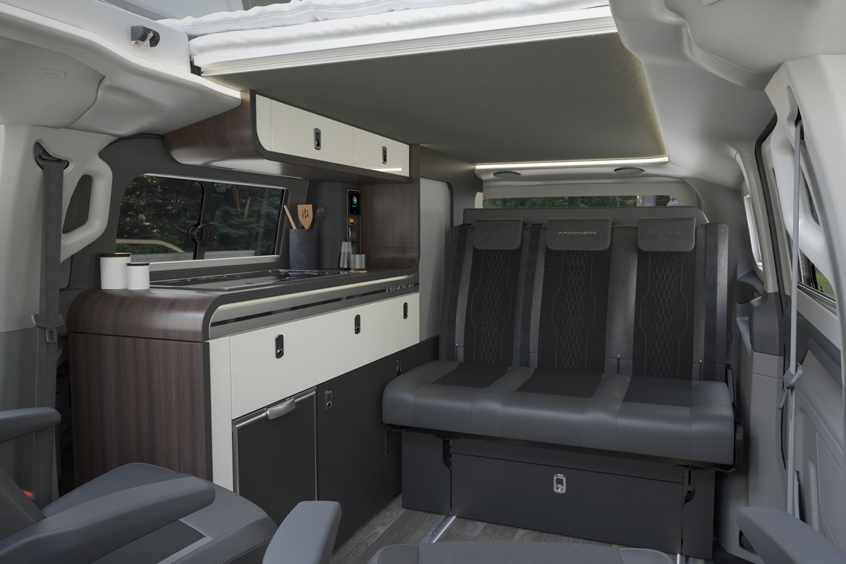 Swift Monza interior