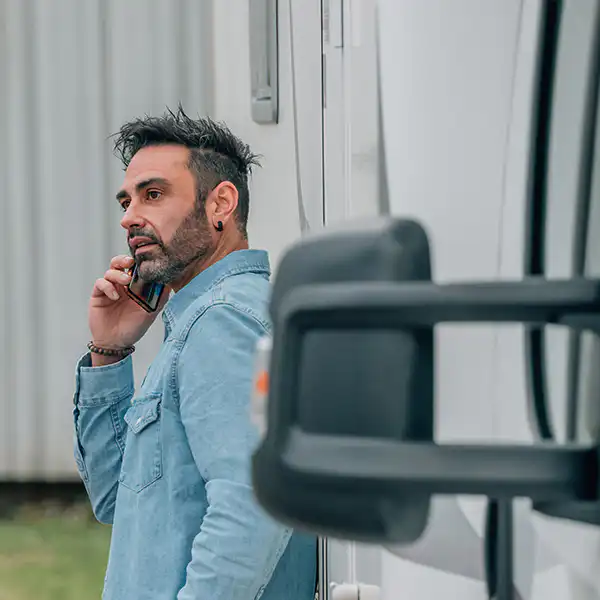 Lowdhams We Buy Your Motorhome 600x600 1