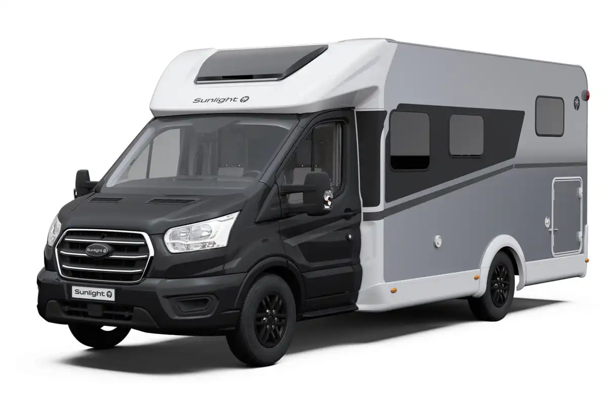 1732025 T670s Adventure 1