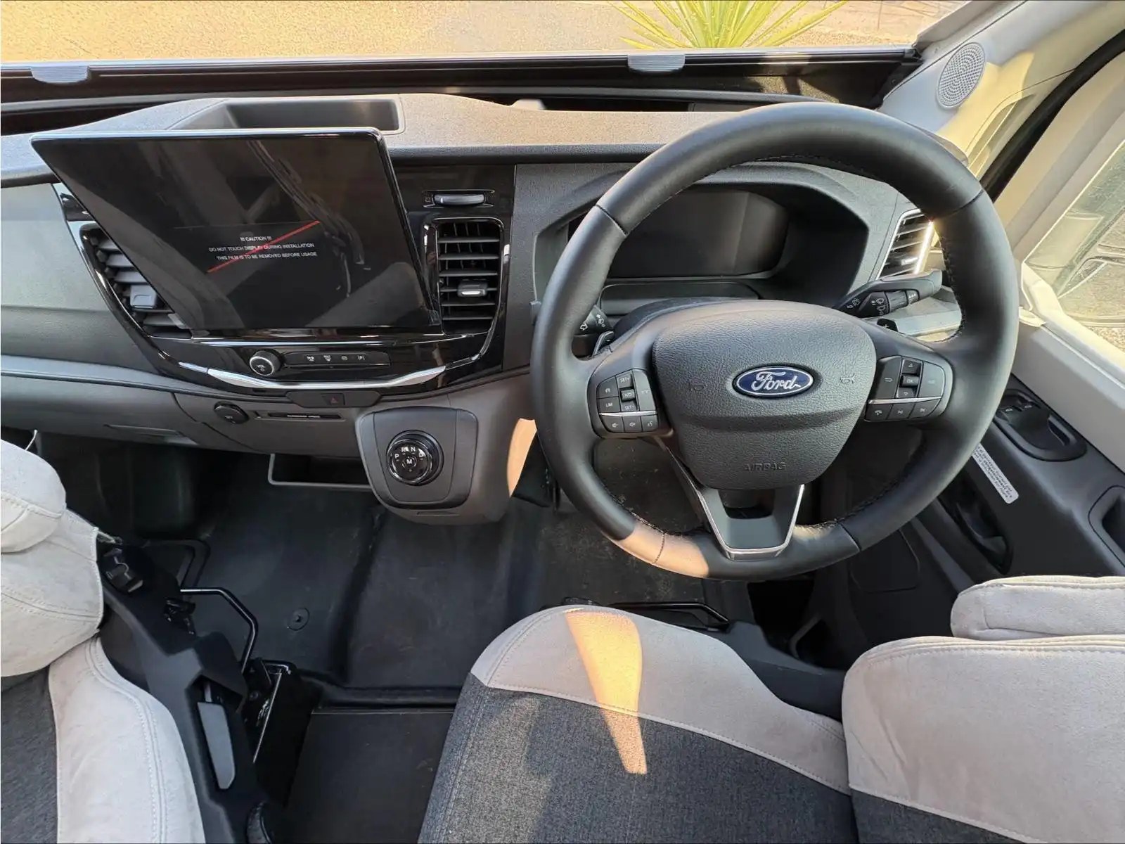 1762025 41561 3 