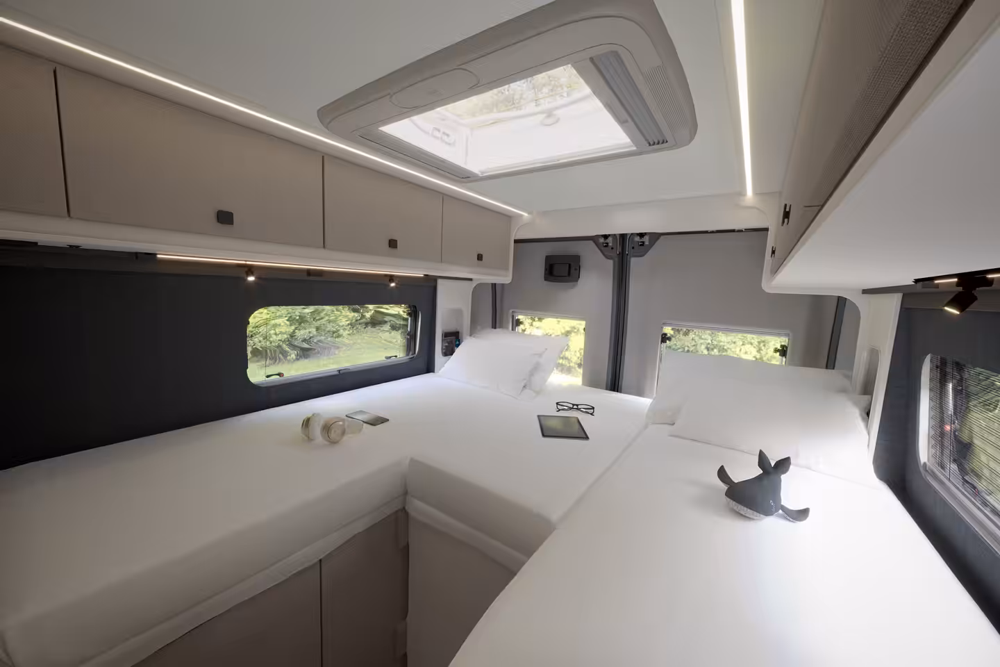 Ace bedroom