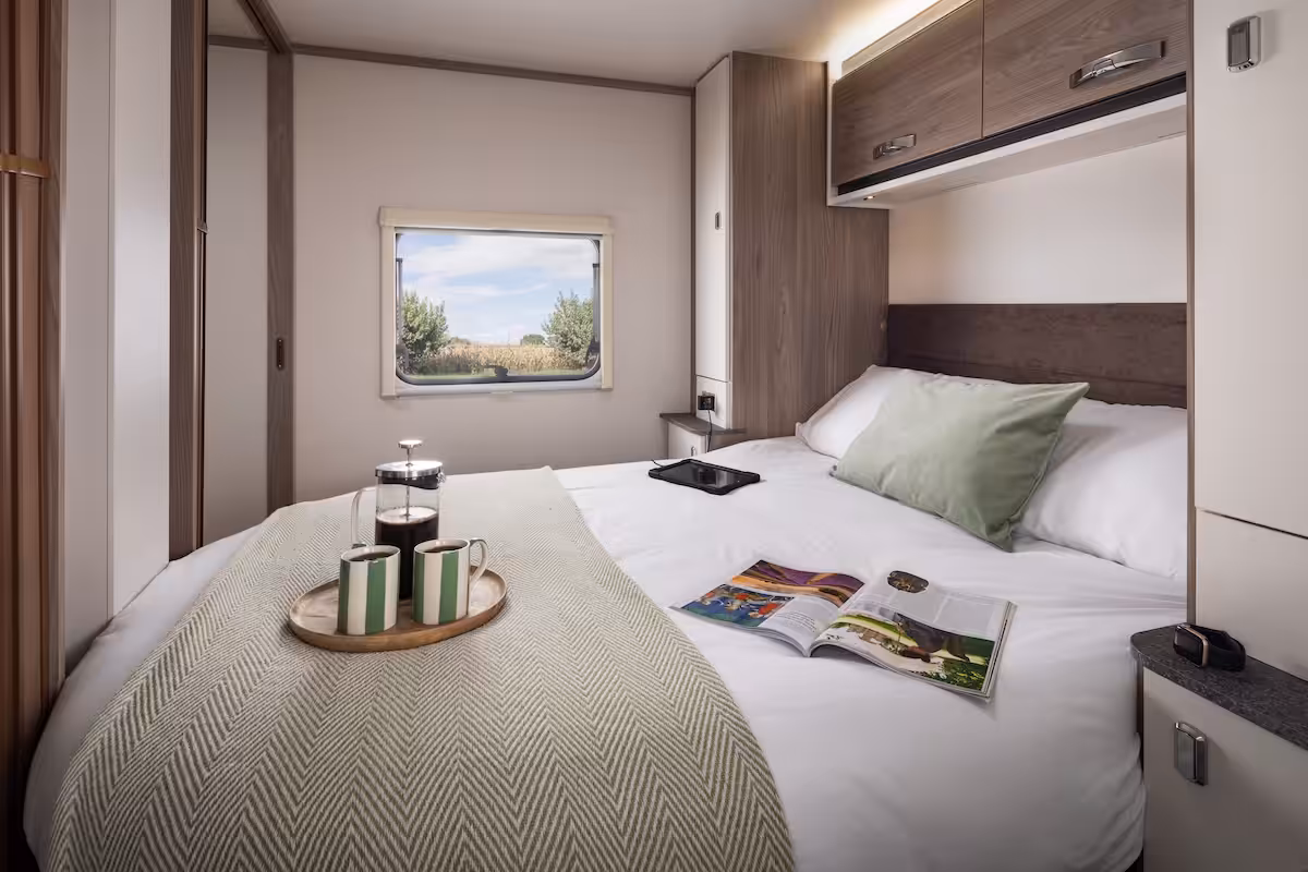 2026 Sprite Major 4EB Bedroom Caption