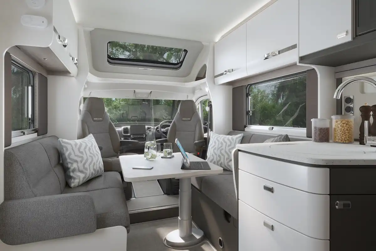 2026 Escape 694 Front Lounge With Cab Seats Turned