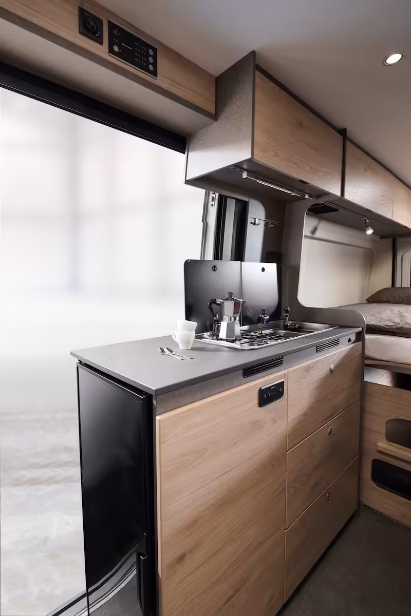 2027 Globetrail Active Plus Kitchen