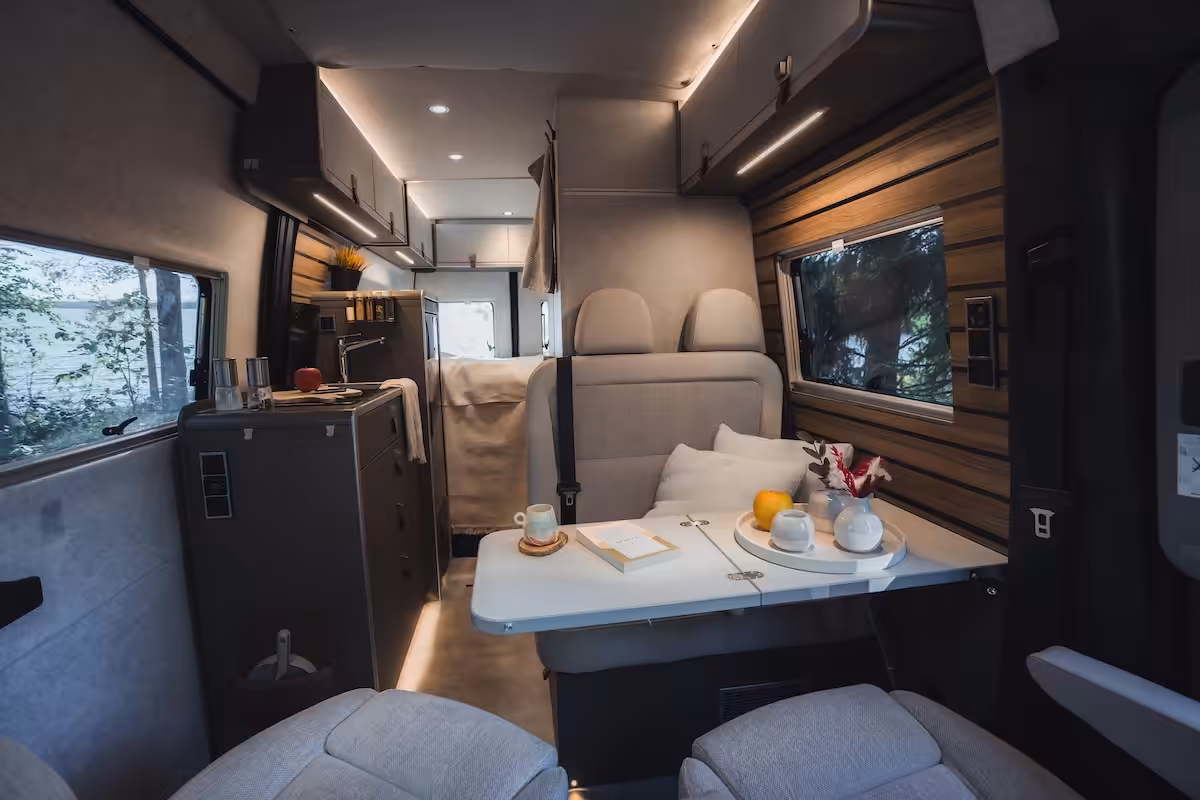 2027 Hymer Grand Canyon Front Lounge