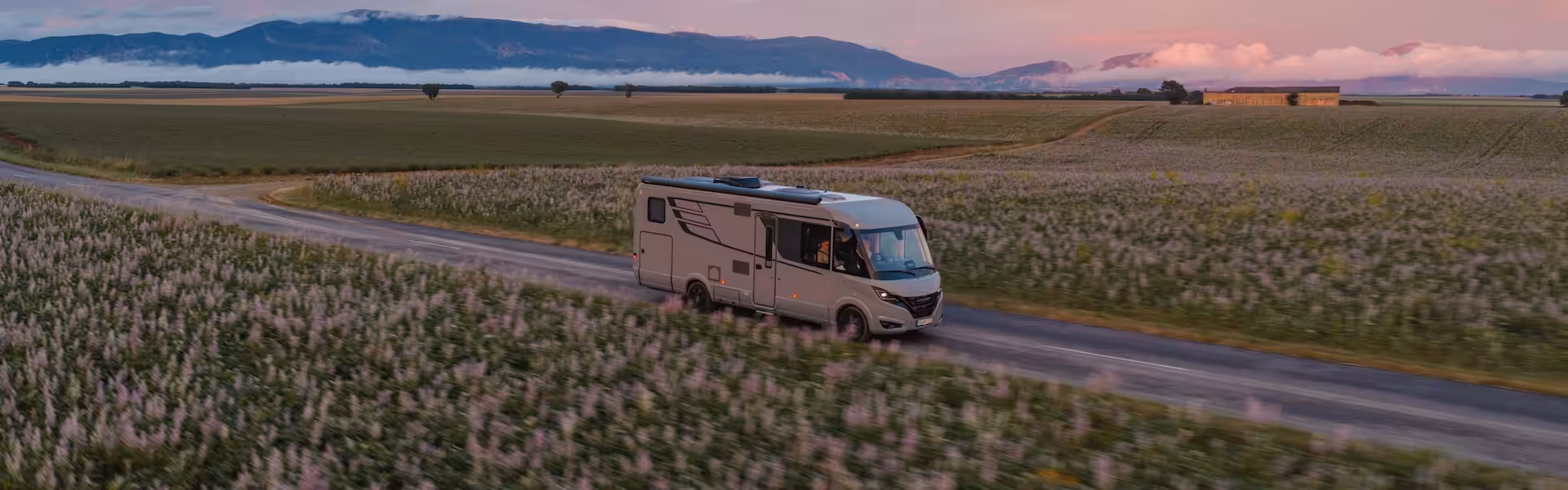 2027 Hymer Motorhomes Letterbox
