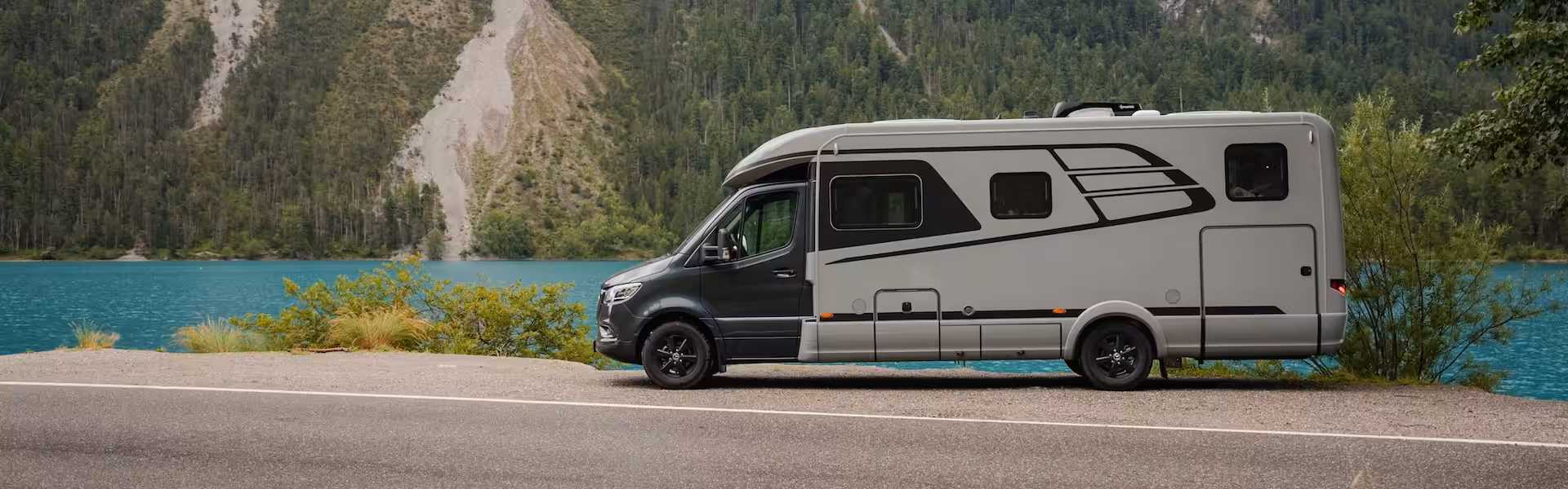 2027 Hymer Motorhomes Overview Header