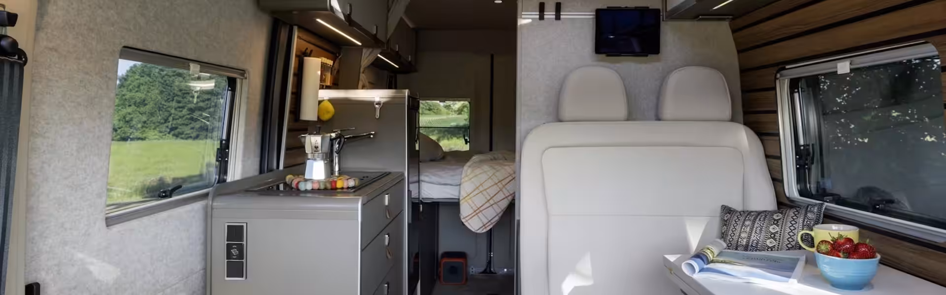 2027 Hymer Yellowstone Letterbox