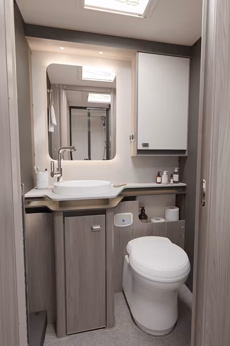 2027 Elegance 860 Washroom GA 23 06 26