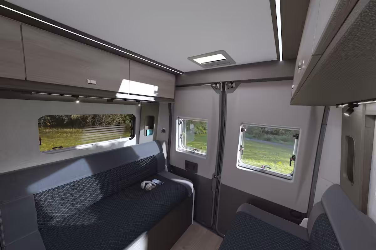 2027 Merlin 244 RearLounge SS 03 06 2026
