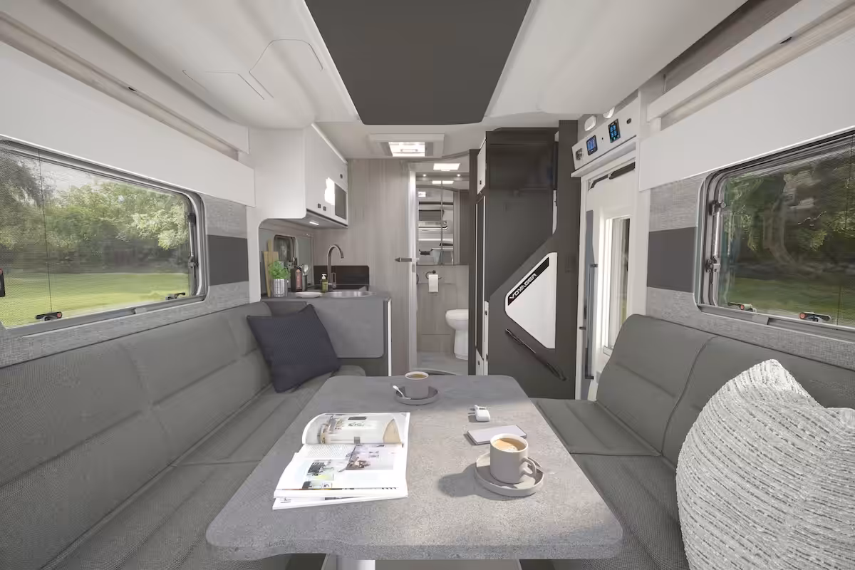 2027 Voyager 540 FrontToRear SS 18 06 2026 Caption