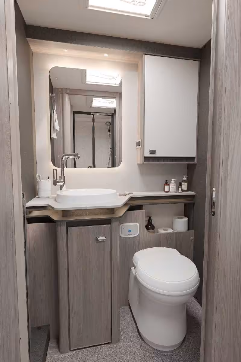 492026 Elegance 860 6 