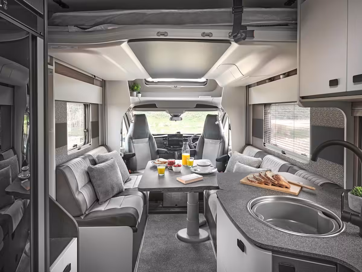 2027 Swift Voyager Xtra Front Lounge Dining