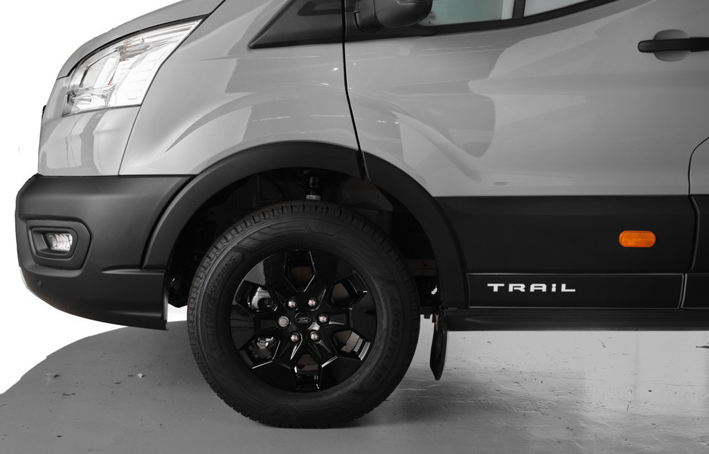 892026 Trekker 12 
