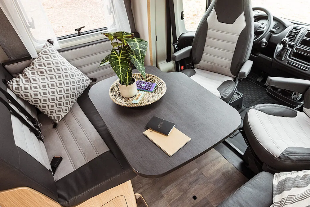 Interieur T 1 4 E1714119388412 Gallery Caption.jpg