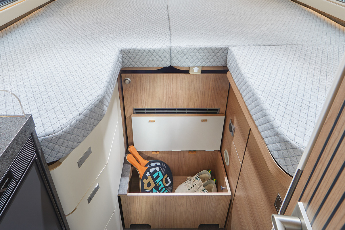 3012025 Malibu Genius 641le Mb 15