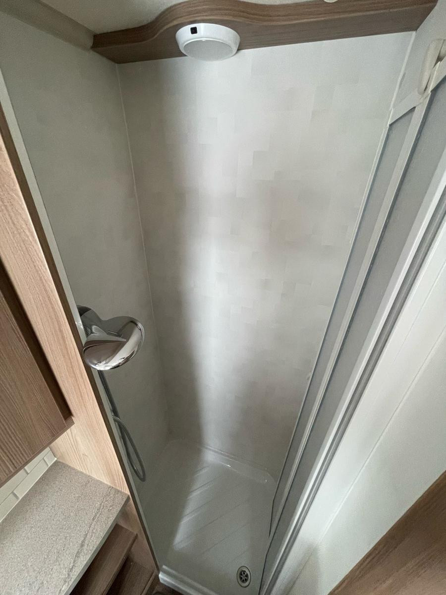542025 16412 11 